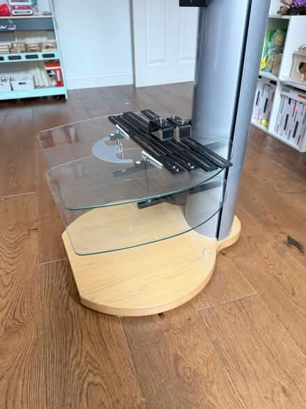 Photo of free TV stand (Whitton TW4) #2