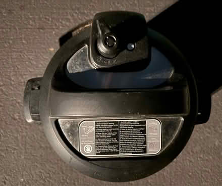 Photo of free Instant Pot without cord (1075 Valencia Avenue) #2