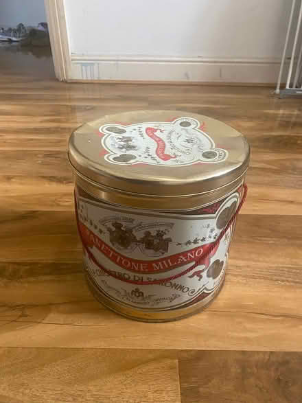 Photo of free Empty Round Deep Tin (Alperton HA0) #1