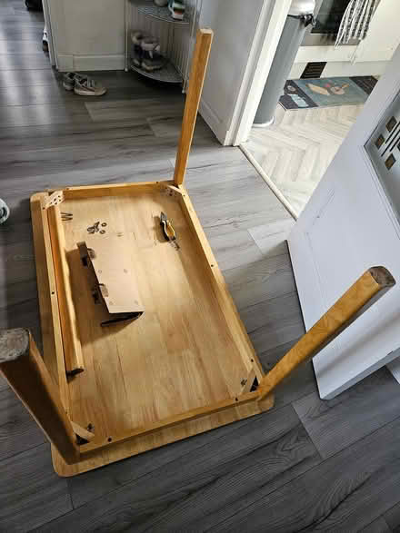 Photo of free Dining Table with 4 chairs (Stirling FK7) #4