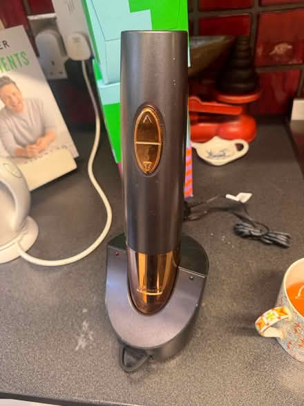 Photo of free Various home items (NW10) #4