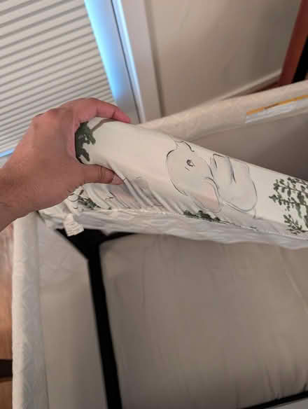 Photo of free Graco playard portable (Redwood city) #3