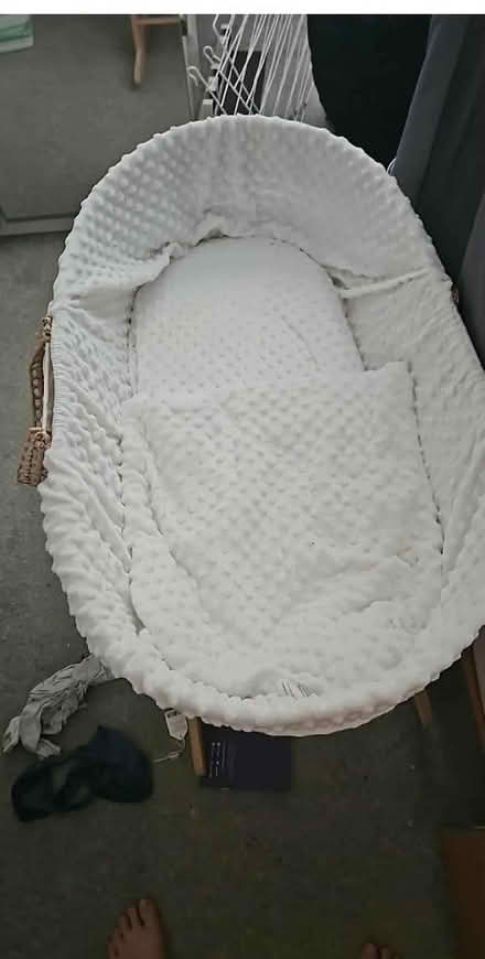 Photo of free Moses Basket (Finchley N2) #1