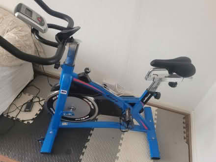 Photo of free Spin bike, excellent condition (Morden) #3