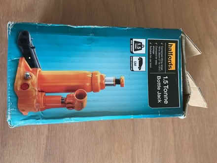 Photo of free Bottle jack (New Eltham SE9) #1