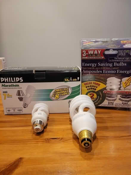 Photo of free Light bulbs (Riverside and Hunt club) #1