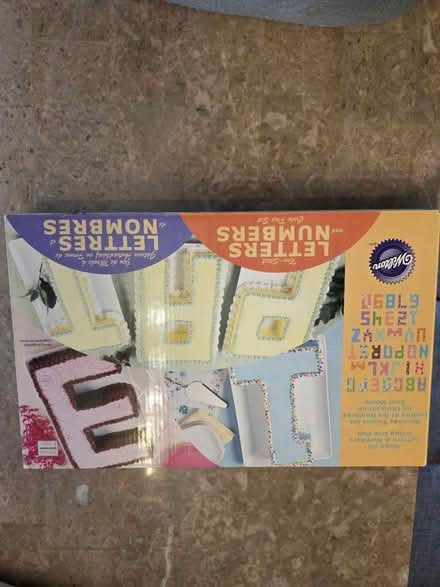 Photo of free Baking pans (Middletown Historic District) #1