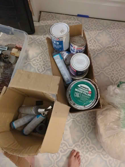 Photo of free Various expensive paints (Tooting) #1