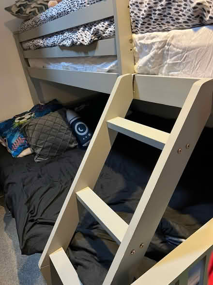 Photo of free bunkbed (Ox42qf Oxford Ox42qf) #1