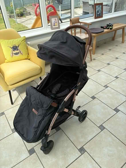 Photo of free Ickle bubba Globe pushchair - no brake! (Hadlow TN11) #1