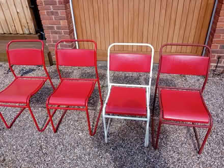 Photo of free 4 tubular chairs (Dorridge B93) #1