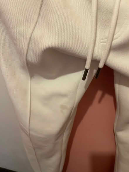 Photo of free Men’s white casual pants (E3) #2