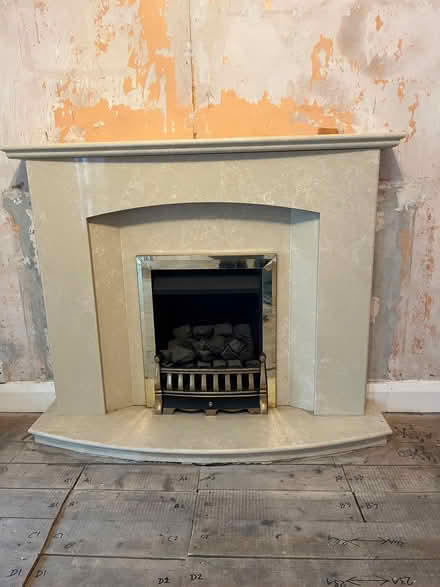 Photo of free Marble fire surround (Greaves LA1) #1