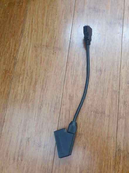 Photo of free SCART female HDMI (Newington Green N16) #3
