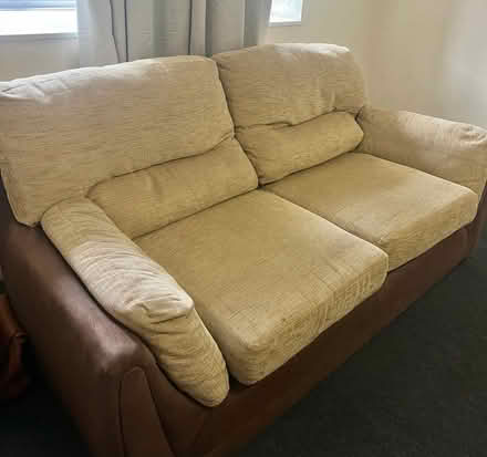 Photo of free Beautiful sofa bed in great condition. (Central Watford WD17) #1