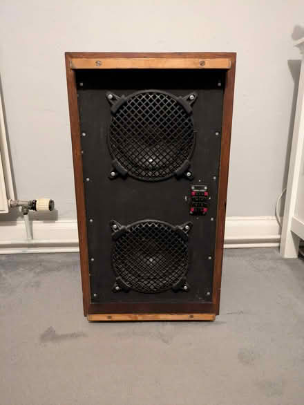 Photo of free Speaker (Grantham) #1