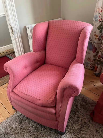 Photo of free Dark pink comfortable chair (Chichester PO19) #1