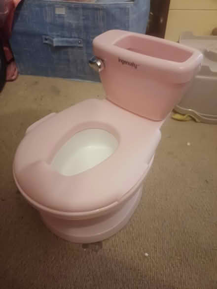 Photo of free Toy toilet (GL4) #1