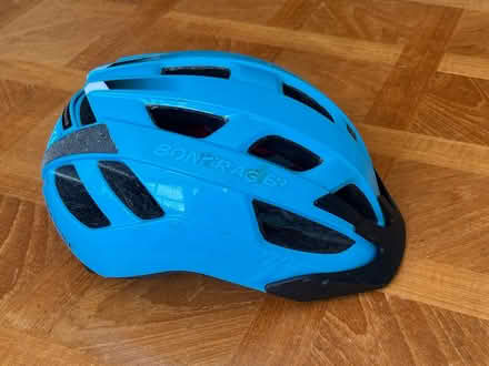 Photo of free Child’s bike helmet (East Twickenham, TW1) #1