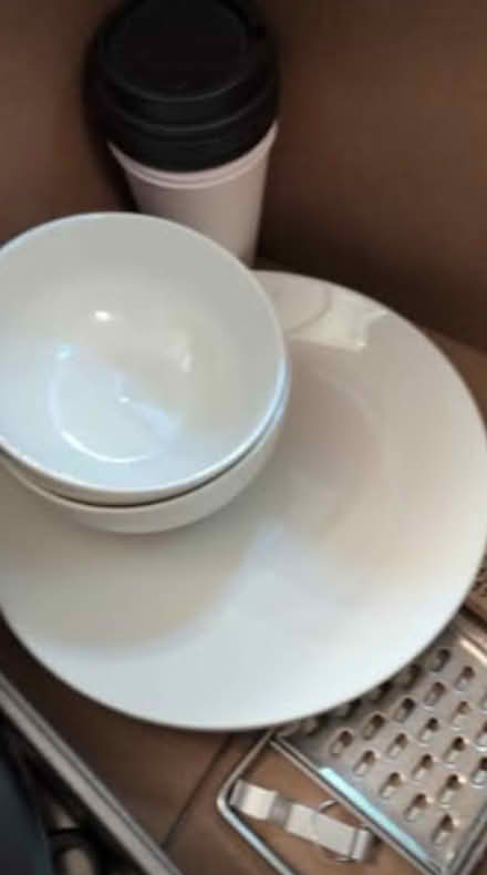 Photo of free Box of kitchen items (Redwood city) #3