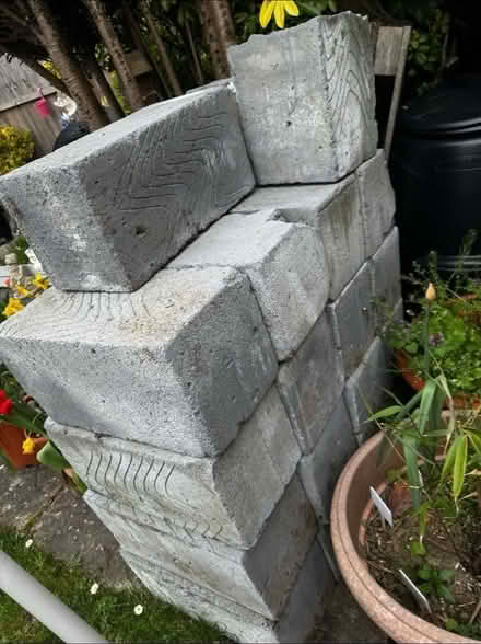 Photo of free Concrete blocks (Wigmore LU2) #1
