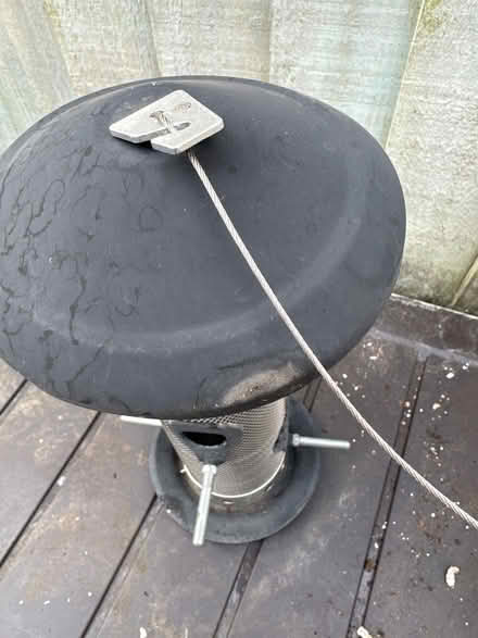 Photo of free metal bird feeder (Leighton Buzzard LU7) #2