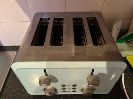 Photo of free Toaster (East Street LU7) #2