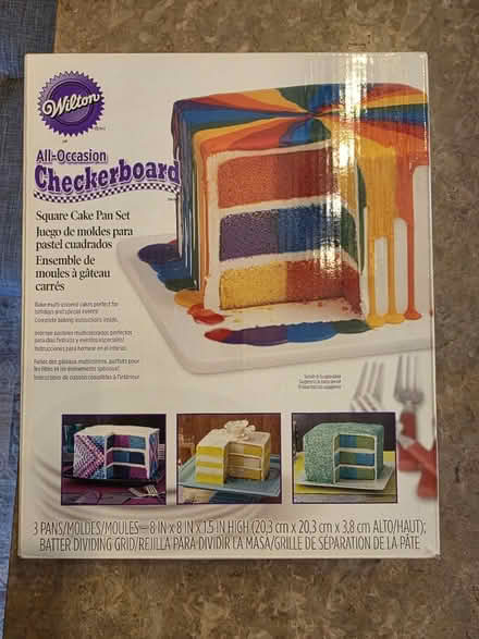 Photo of free Baking pans (Middletown Historic District) #2