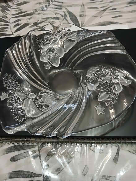 Photo of free Crystal dish (Meadowvale and 401 area) #1