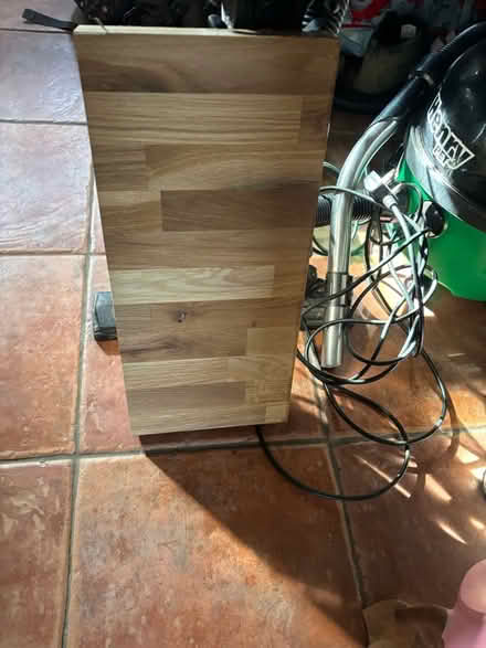 Photo of free New Off cuts oak work top (Heage DE56) #1