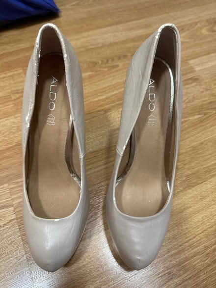 Photo of free High heels - size 41 (CR2) #1