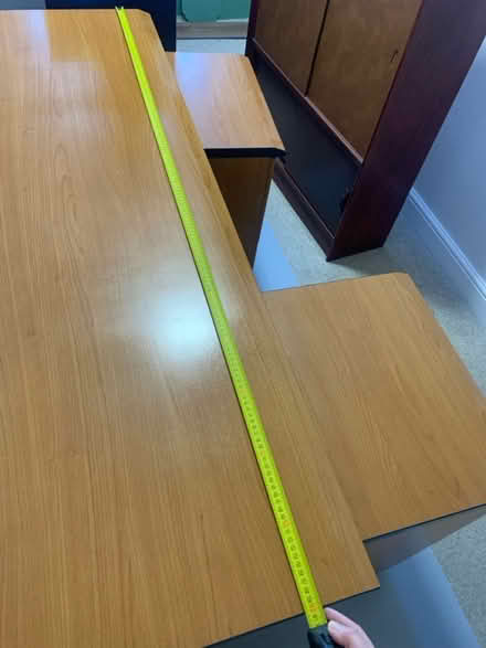 Photo of free Proper Office Desk (DA9) #3