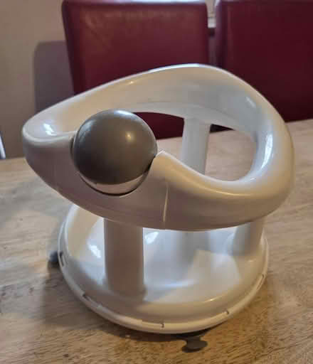 Photo of free Baby bath seat (UB5) #1