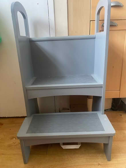 Photo of free Kitchen helper/step stool for kids (Southfields SW19) #1