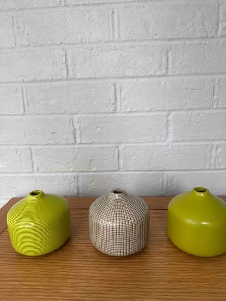 Photo of free 3 small vases (Liverpool L17) #1