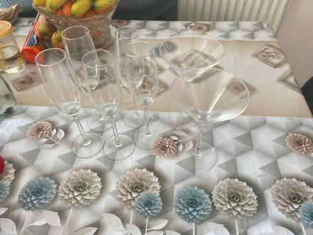 Photo of free 5 Champagne and 2 martini glasses (N19) #2