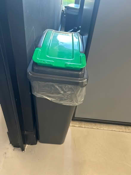 Photo of free Plastic bin #2 (Shoreditch) #1