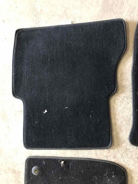 Photo of free Mazda CX5 floor mats/accessories (Markham) #4