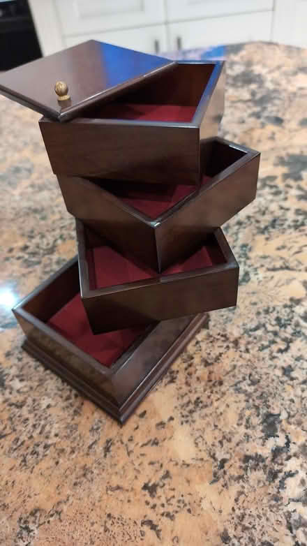 Photo of free Tiered Jewelry Box (Trafalgar/River Oaks, Oakville) #2