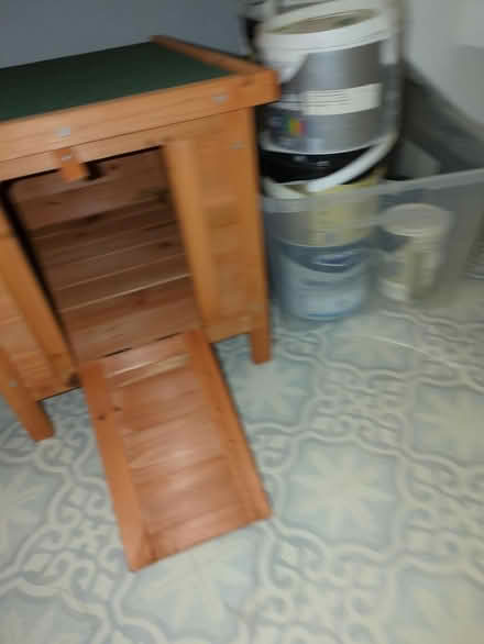 Photo of free Small outdoor pet hatch (Tooting) #1