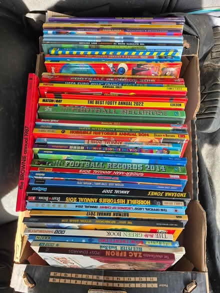 Photo of free Box of annuals (IP10) #1