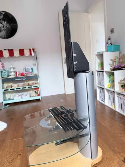 Photo of free TV stand (Whitton TW4) #1