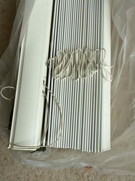 Photo of free Off white window blind (Lightwater GU18) #3