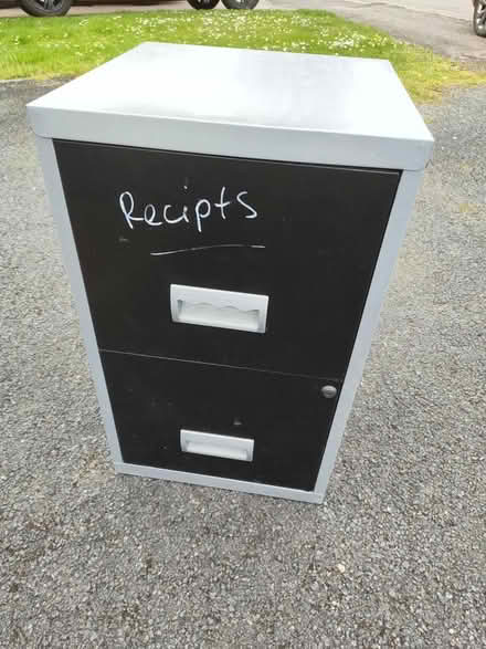 Photo of free 2 Filing cabinets (Carterton OX18) #1
