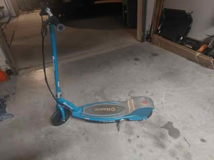 Photo of free Razor E200 (Murphy) #2