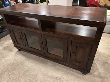 Photo of free TV Stand (Alameda and Jewell) #1