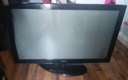 Photo of free Samsung 40 inch TV (Doffcocker BL1) #1