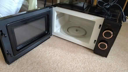 Photo of free Microwave (Guildford GU1) #2