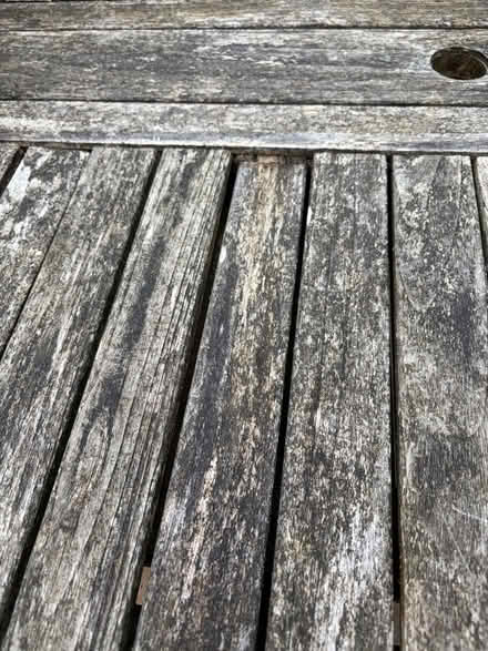 Photo of free Extendable Garden Table (Harwell OX11) #3