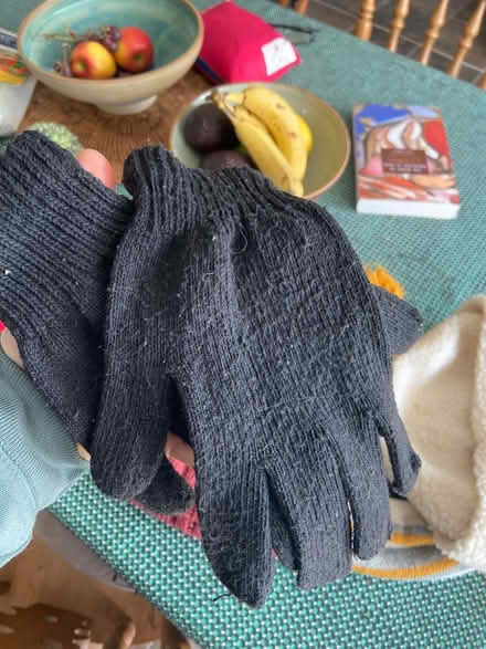 Photo of free Woolly hats and gloves (S8 Beauchief) #4